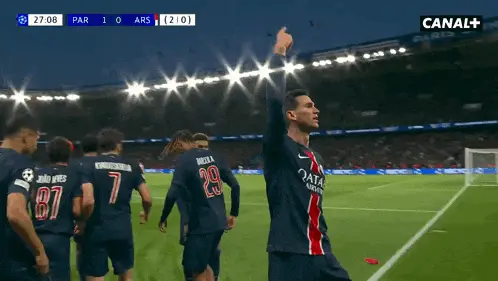 Fabian Ruiz Celebrates Goal for PSG