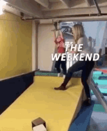 GIF eropgeluede vum Waynez