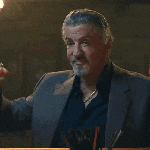LGCw84Zb.gif