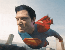GIF eropgeluede vum Sharan