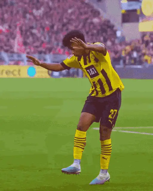 Adeyemi's Incredible Backflip Celebration for BVB