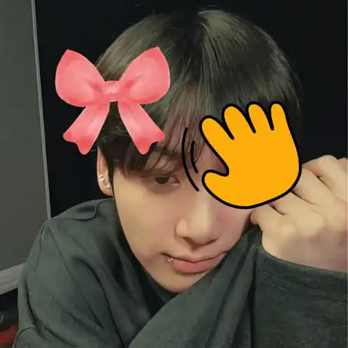Jungkook's Cute Emoji Moment