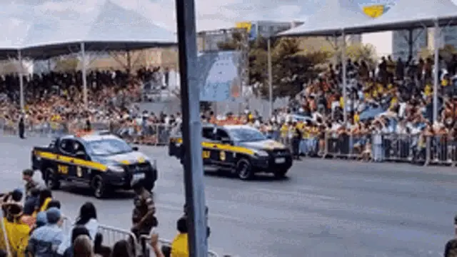 PRF Polícia Federal em Desfile
