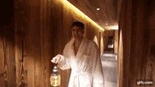 GIF