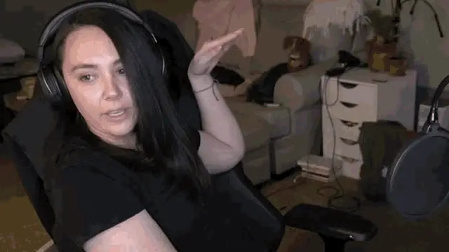 Twitch Streamer Emerson Gesturing