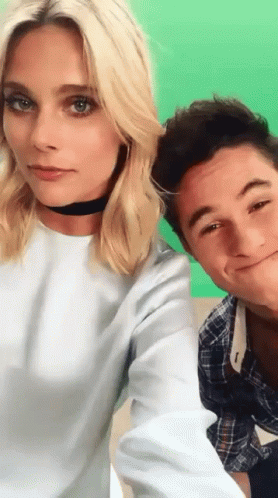 Michael Ronda & Valentina Zenere: Michaentina Soy Luna