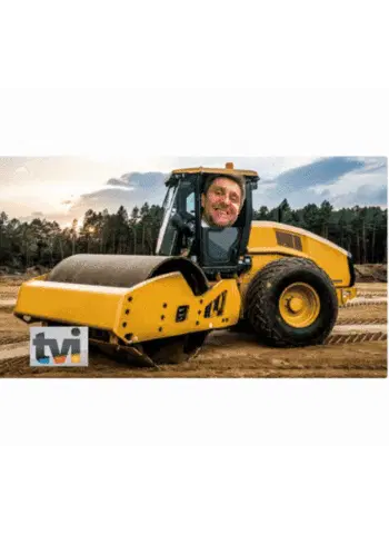 Daniel Oliveira in Bulldozer - Sic Sic 3 Sic