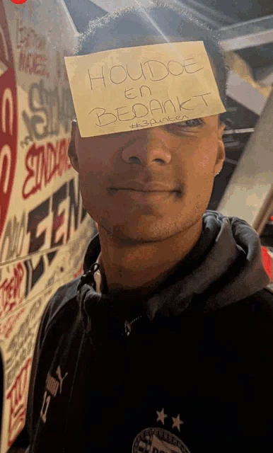 Psv Gakpo Meme