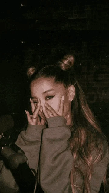 Ariana Grande Meme