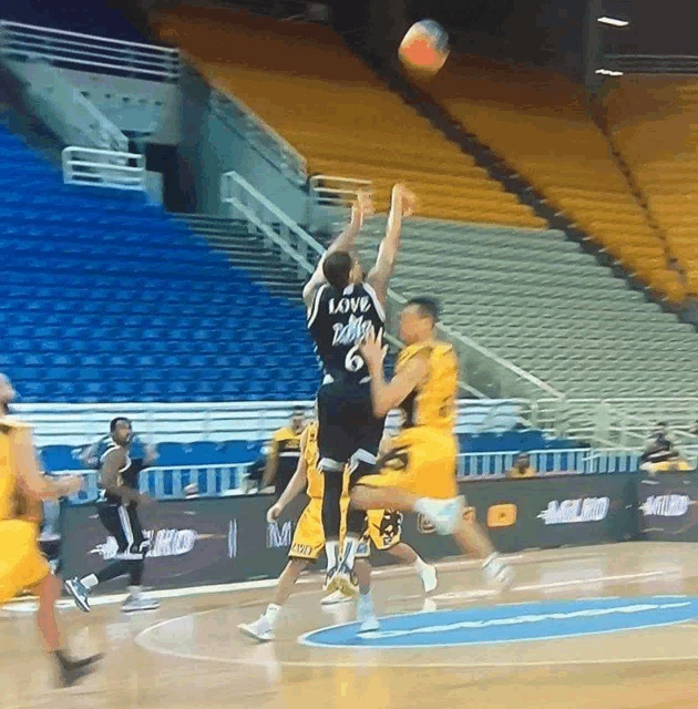Foul Aek Meme