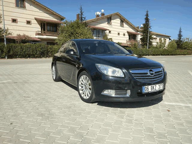 Opel Insignia Meme