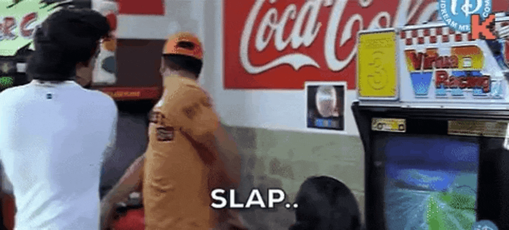 Sharwanand Slaps Heroes