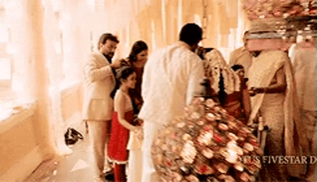 Romantic Nithya and Dulquer