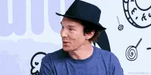 Hat Talking