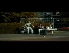 ZONNE GROTE VUURBAL JONGUH, BAM!! - New Kids Moerdijk Brand