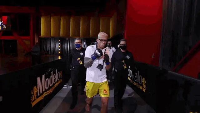 Charles Oliveira's Triumphant Walkout