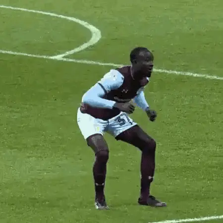 Aston Villa Adomah Dance Celebration