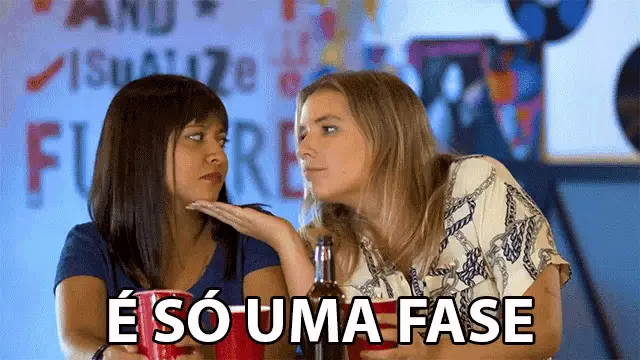 É Só Uma Fase: Relacionamentos