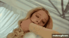 GIF