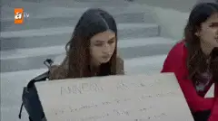 Dilenci değilim, annemi arıyorum! - Kırgın Çiçekler 85. Bölüm - atv