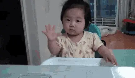 Bobaepapa Baby Yerin Waving Hello – baby memes meme GIF free download no watermark 2026