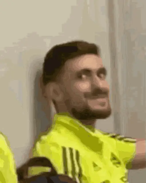 Arrascaeta Smiling in Futebol Gear