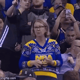 Golden State Warriors Fan Dance Cam
