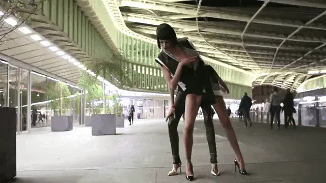 “METRO BOULOT DODO” Directed by Iris Brosch