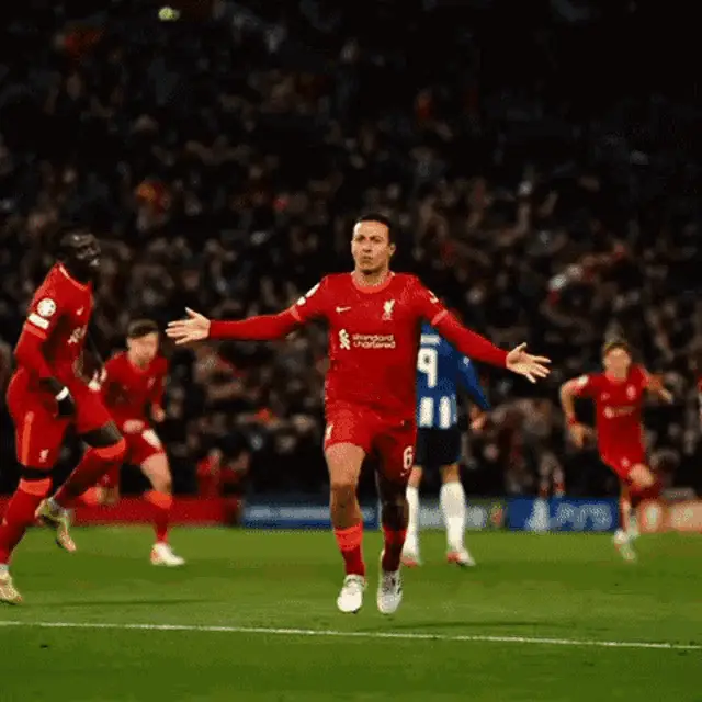 Thiago Alcântara Goal Celebration