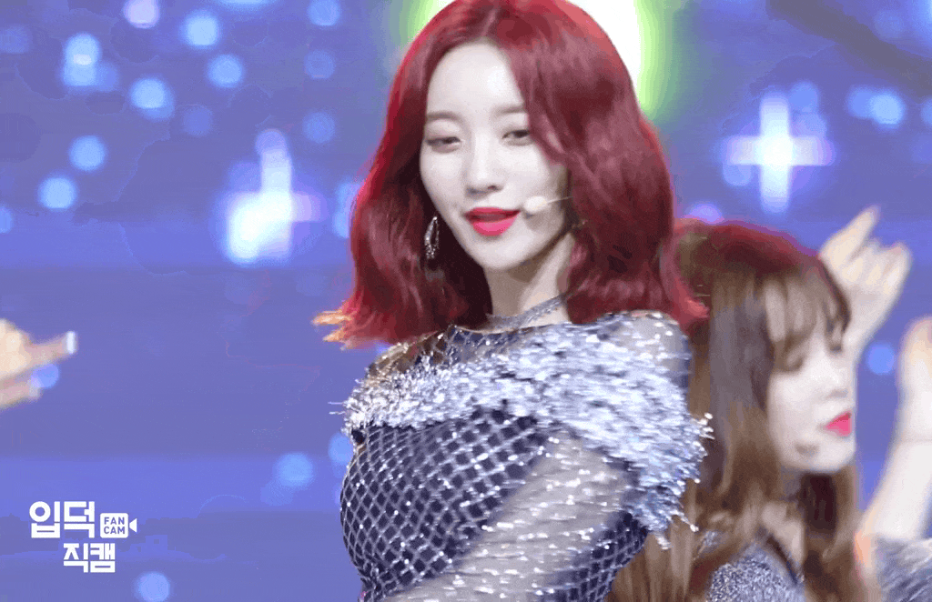 [입덕직캠] 오마이걸 비니 직캠 4K ‘불꽃놀이(Remember Me)’ (OH MY GIRL BINNIE FanCam) @MCOUNTDOWN 2018.9.20