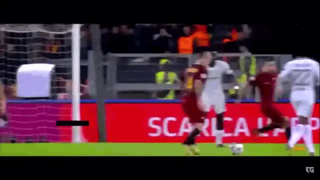 Courtois Incredible Football Save