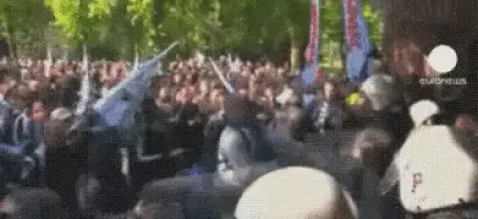 Grève: Foule en manifestation