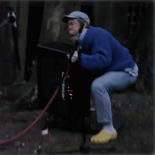 Pushbaby: Man Smashes Object