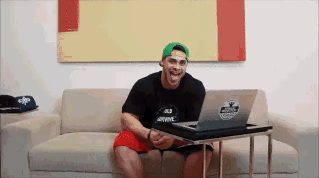 Leo Stronda Risada Contagiante