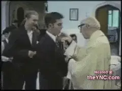 niño en la misa - niño se quedo sin la ostia