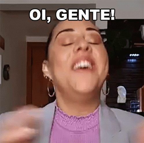 Evelyn Castro Says 'Oi Gente!'