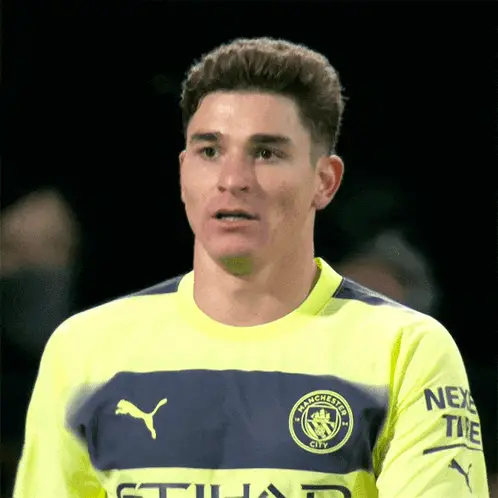 Julian Alvarez in Manchester City Kit
