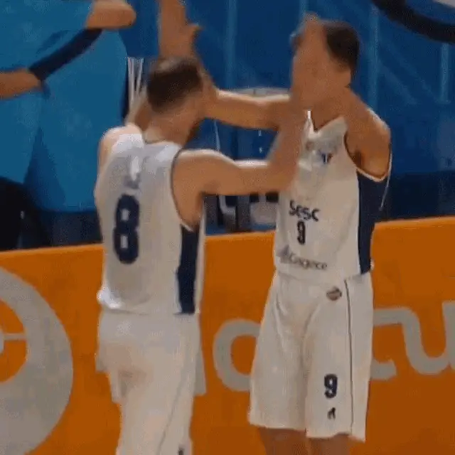 Me Da Um Abraco Novo Basquete Brasil - Celebração