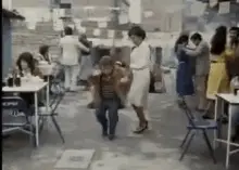 Tun Bailando