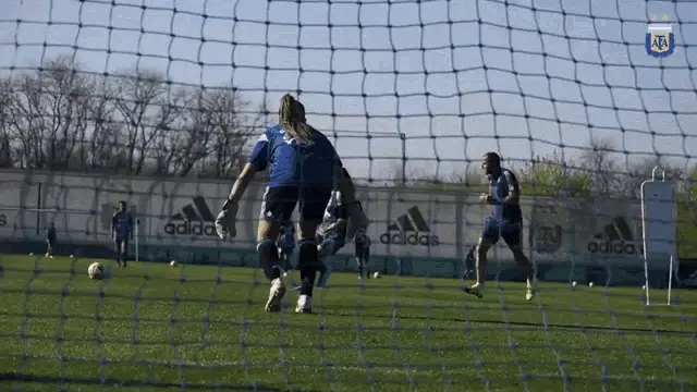 Arquero de Argentina: Práctica de Gol
