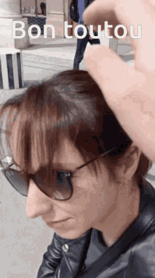 GIF