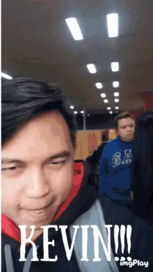 Kevin Selfie