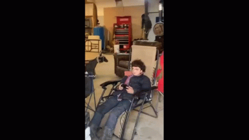 dODeqHdz.gif