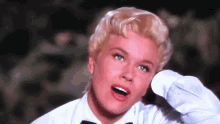 GIF uploaded by Nikita