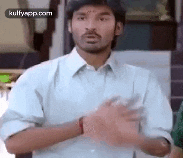 Dhanush's Shocked Reaction