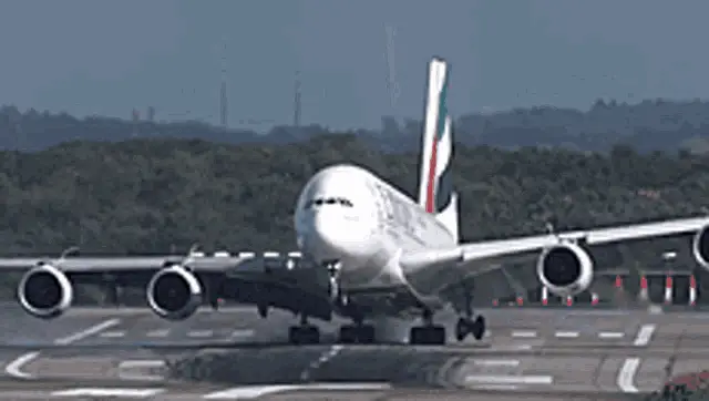 Emirates A380 Landing