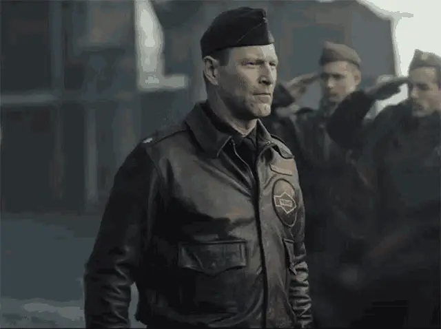 Aaron Eckhart Salutes in Midway