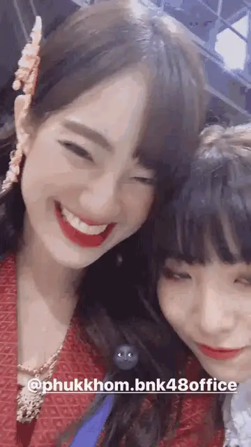 BNK48 & CGM48: Phukkhom and Kaning