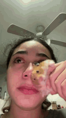 GIF e kentsoeng ke Jay