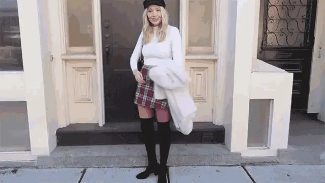 Gwen Gwiz's Fashion Style Turn